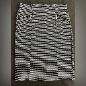 Alfani pencil skirt, dots
